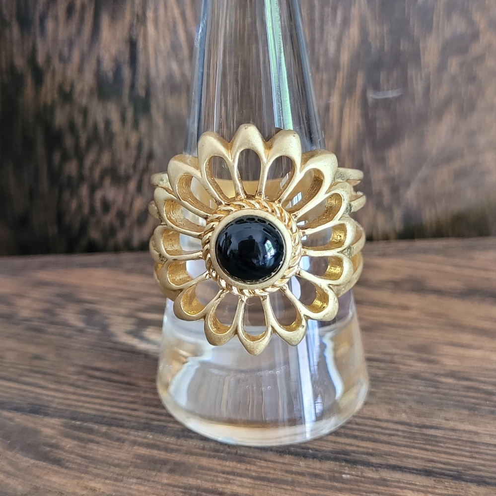 Lia Sophia Kabloom Ring Flower Blossom Matte Gold Plated Black Cabochon Sz 10